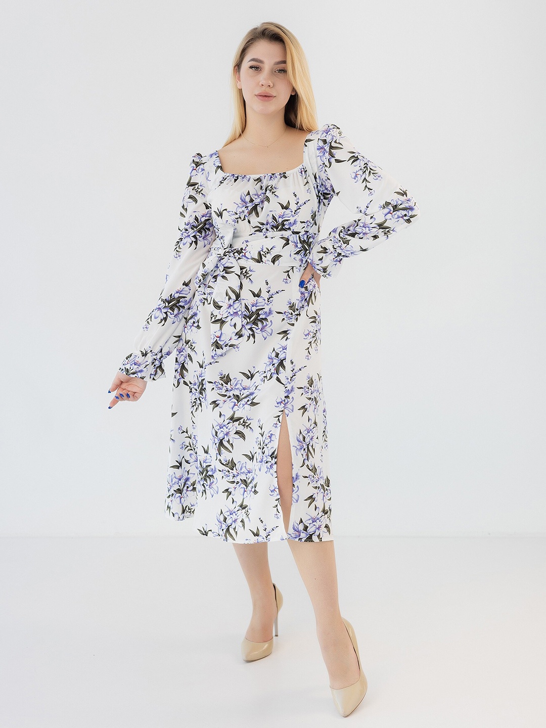 

Diyas London Floral Printed Square Neck Bell Sleeve A-Line Dress, White