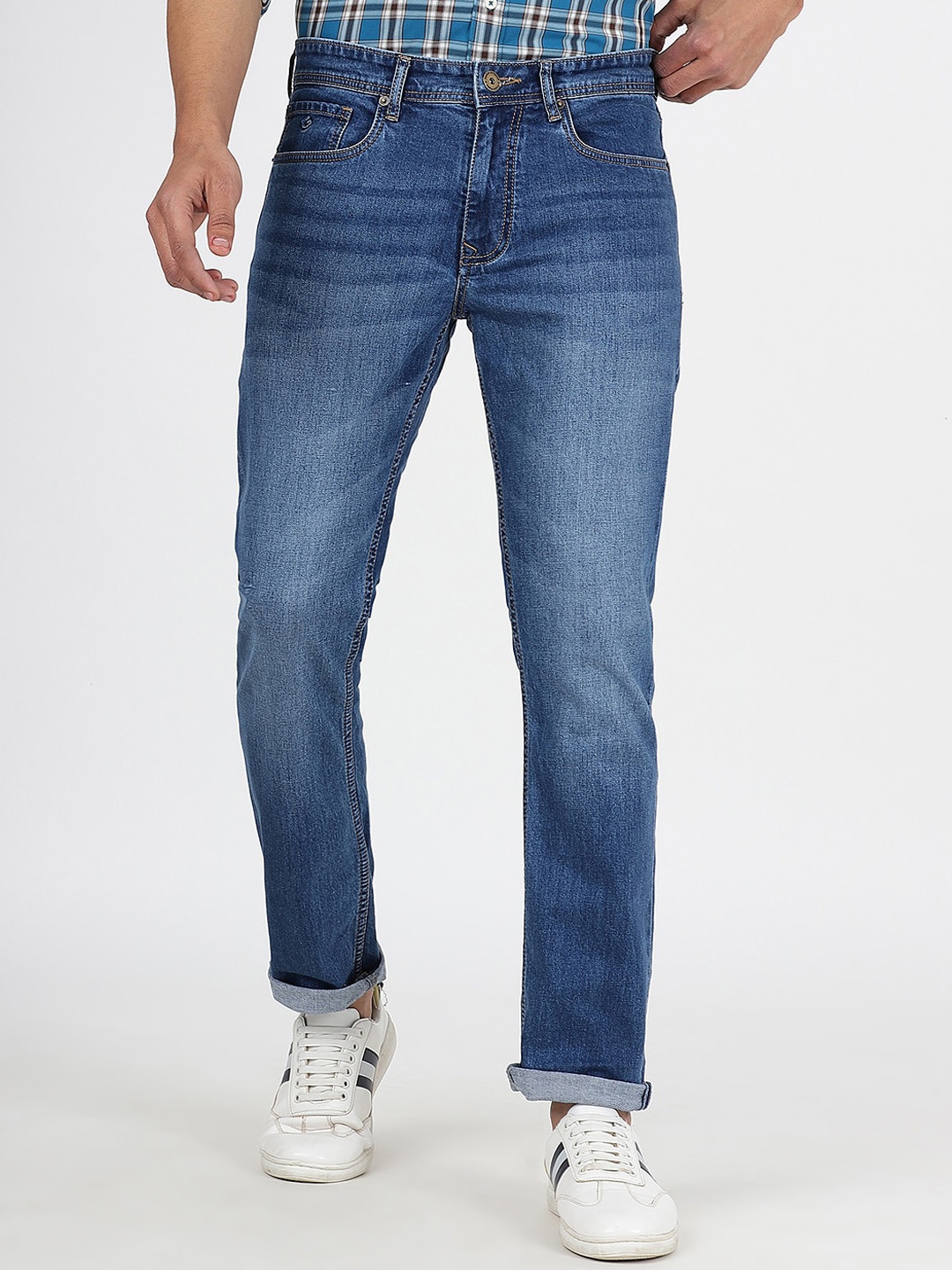 

Greenfibre Men Straight Fit Heavy Fade Clean Look Stretchable Jeans, Blue