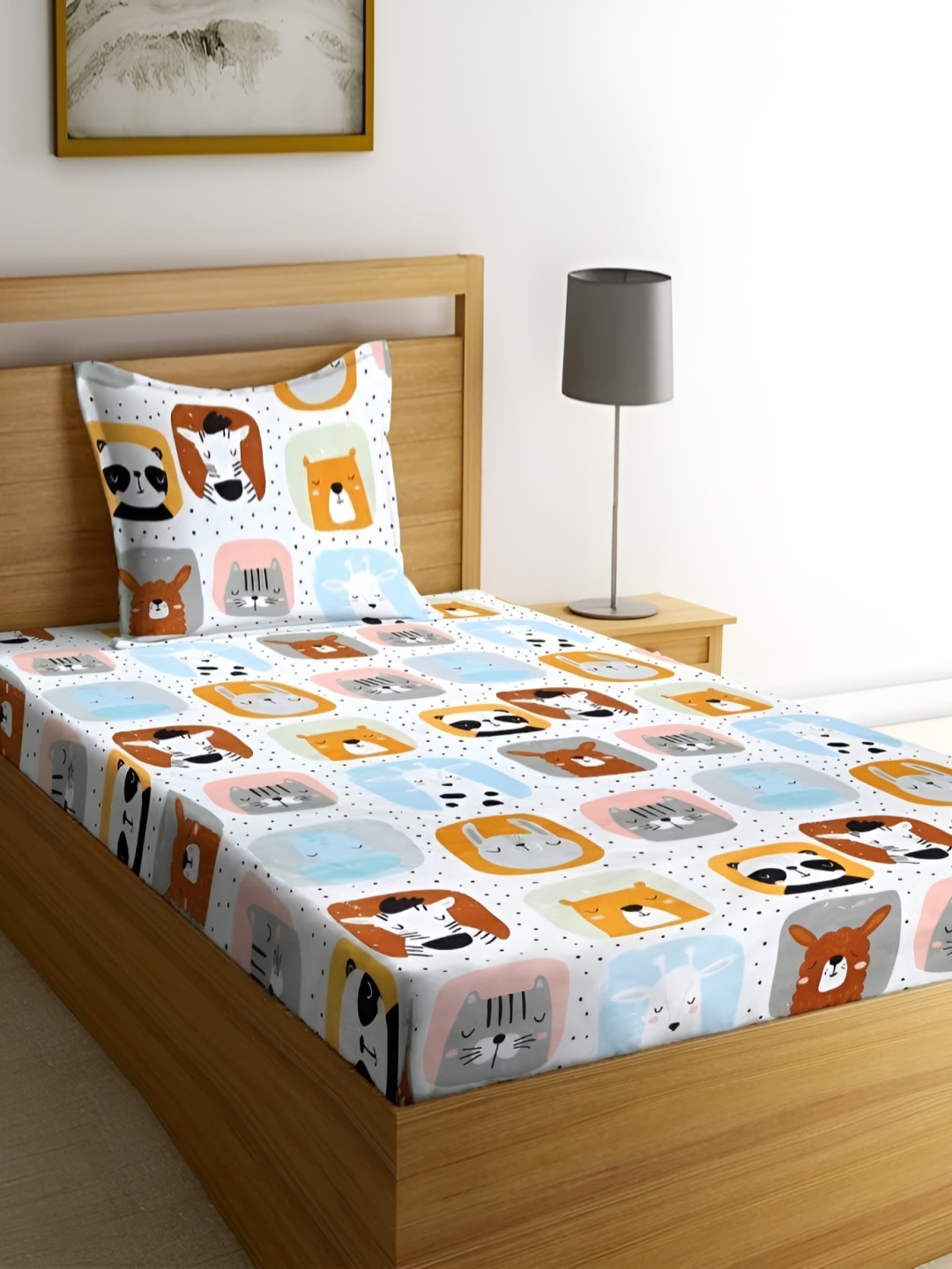 

MallowWorld Blue & White Printed 200 TC Single Bedsheet With 1 Pillow Cover