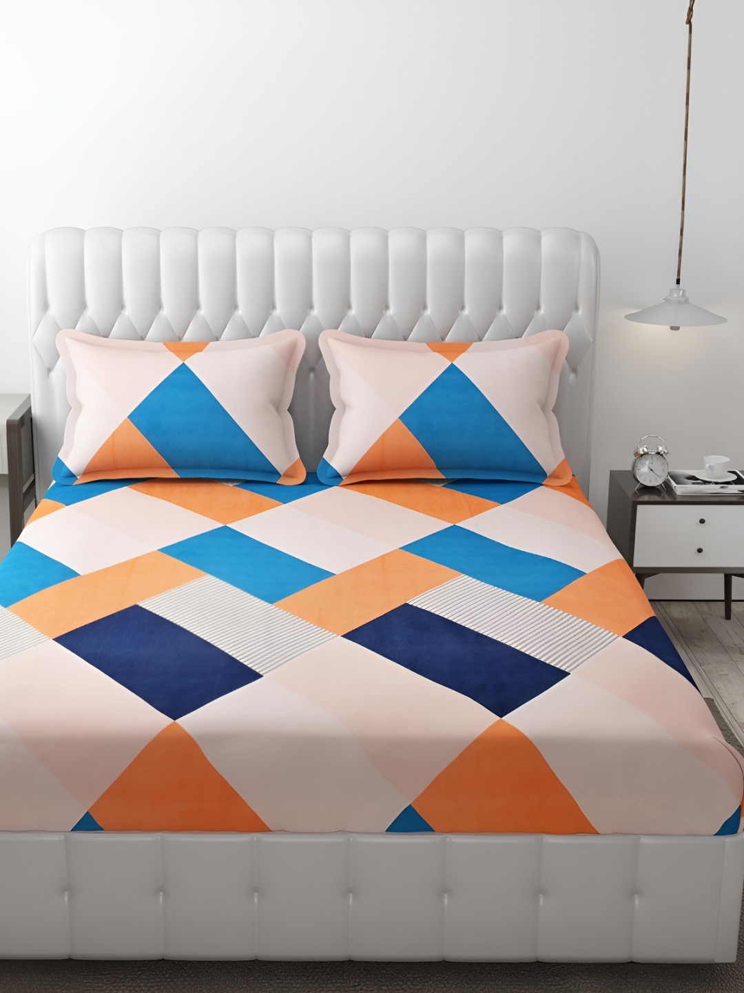 

MallowWorld Orange & Blue Printed 200 TC Fitted King Bedsheet With 2 Pillow Covers