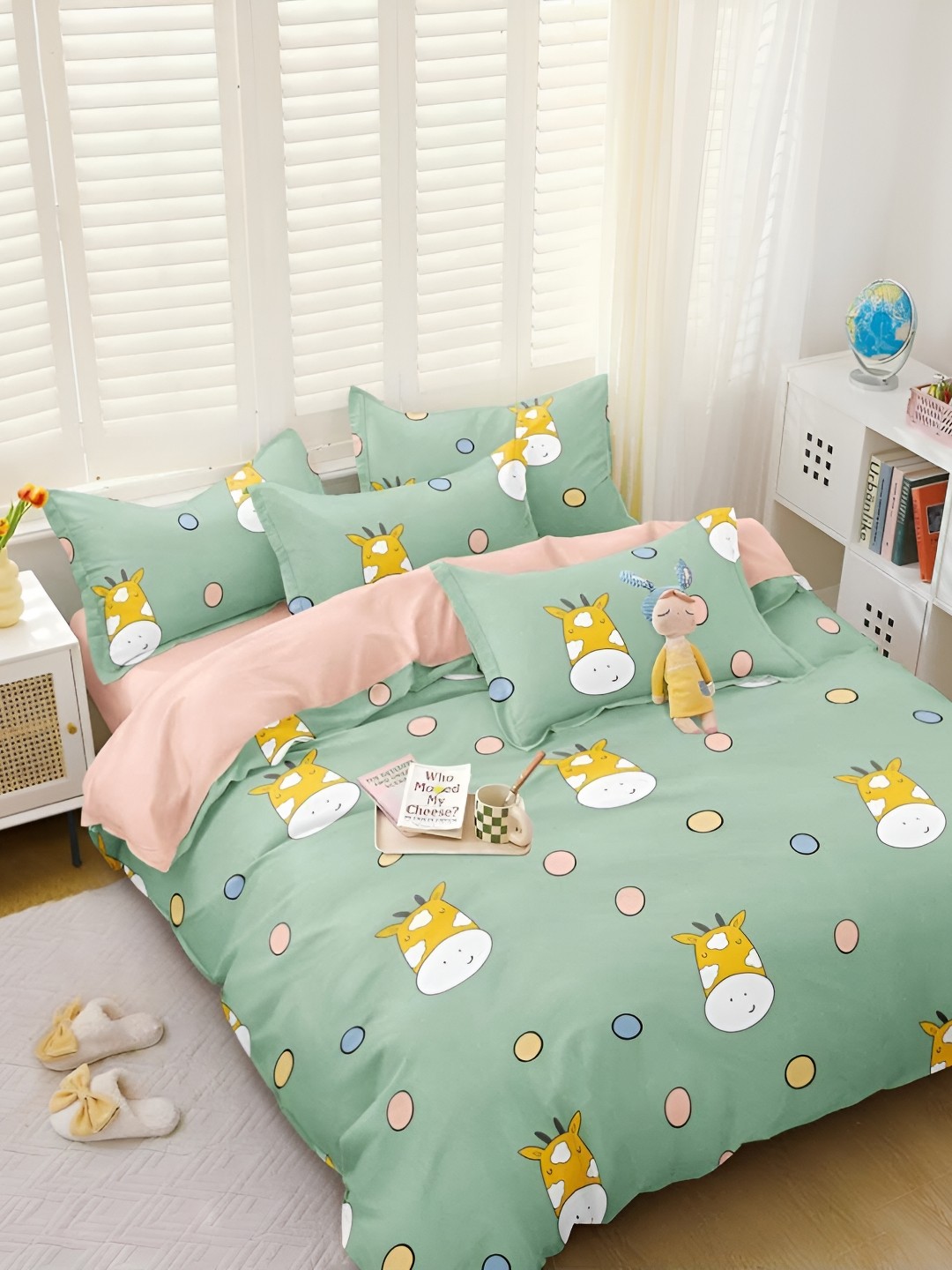 

MallowWorld 2-Pcs Green & Blue Cartoon Printed 200TC Single Bed Bedcover With Pillow Cover