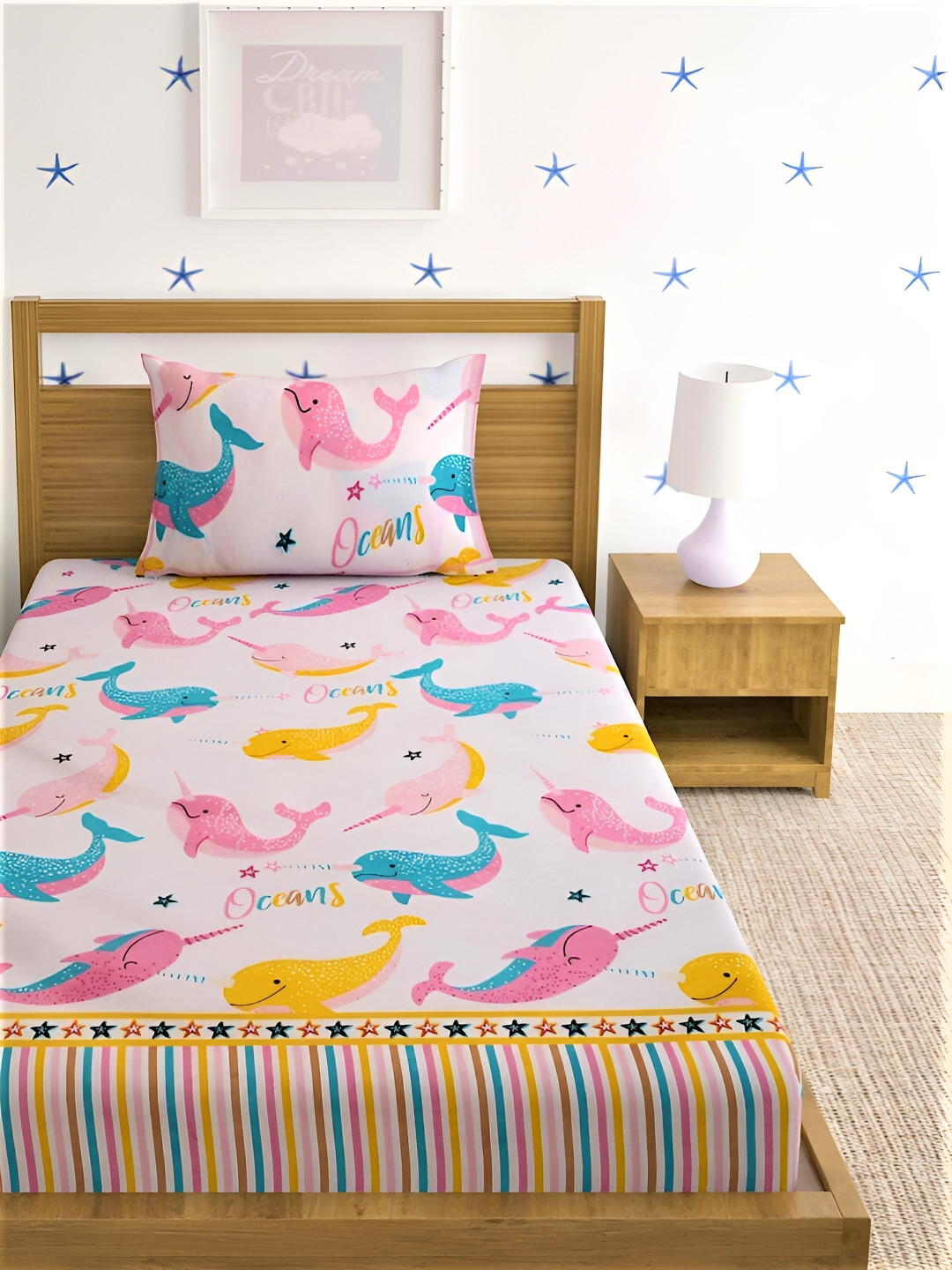 

MallowWorld 2-Pcs Pink & Blue 200TC Single Bedsheet With Pillow Covers