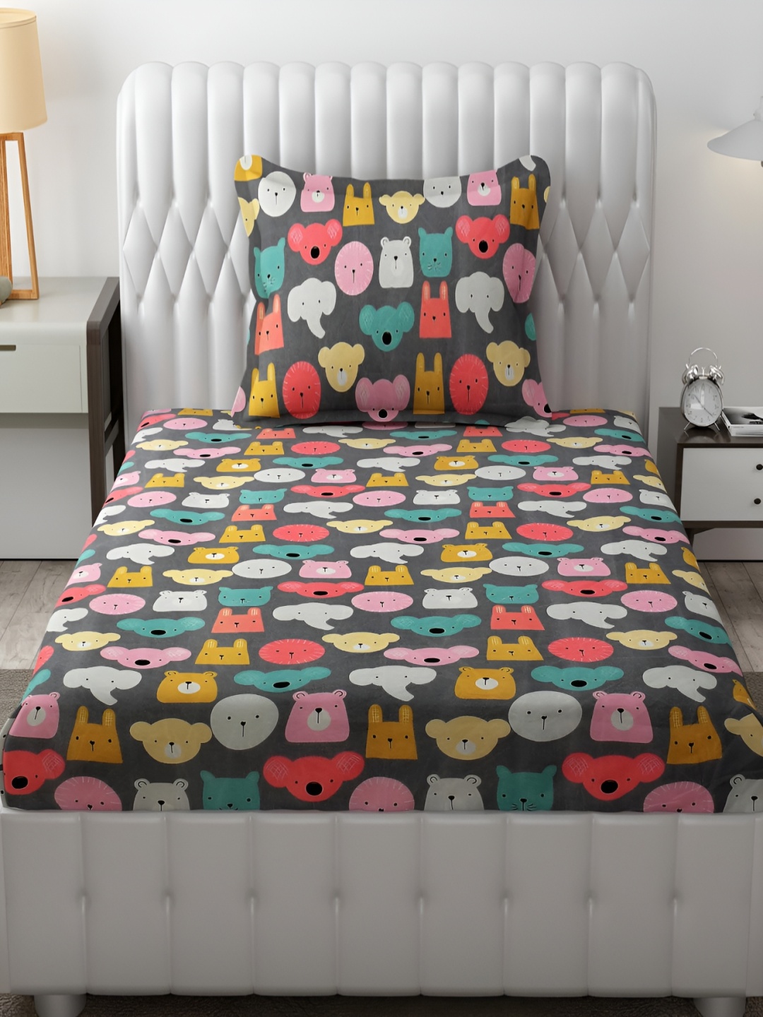 

MallowWorld 2-Pcs Dark Brown 200TC Single Bedsheet With Pillow Covers