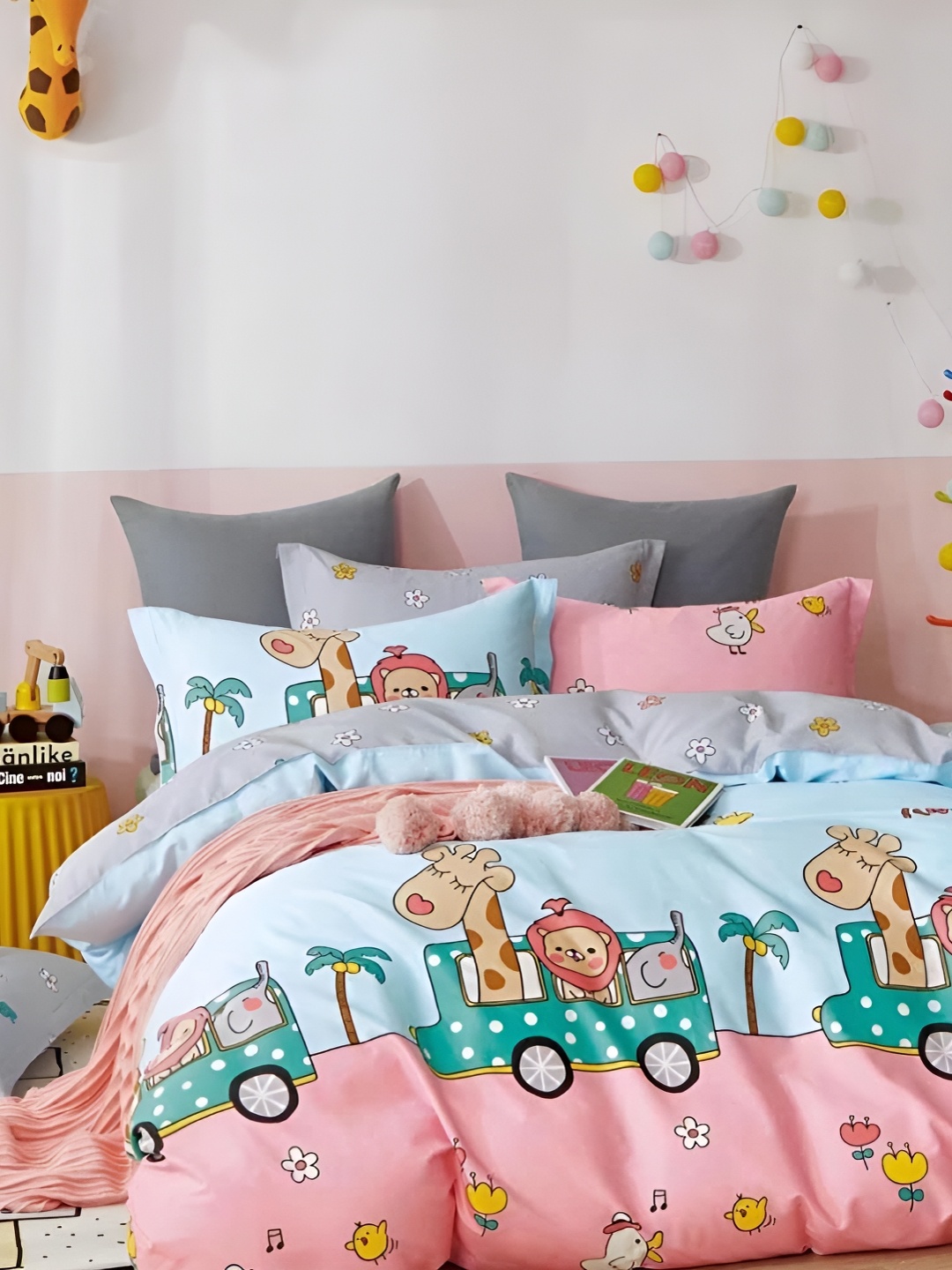 

MallowWorld Pink & Blue Cartoon Printed 200TC Cotton Single Size Bed Cover