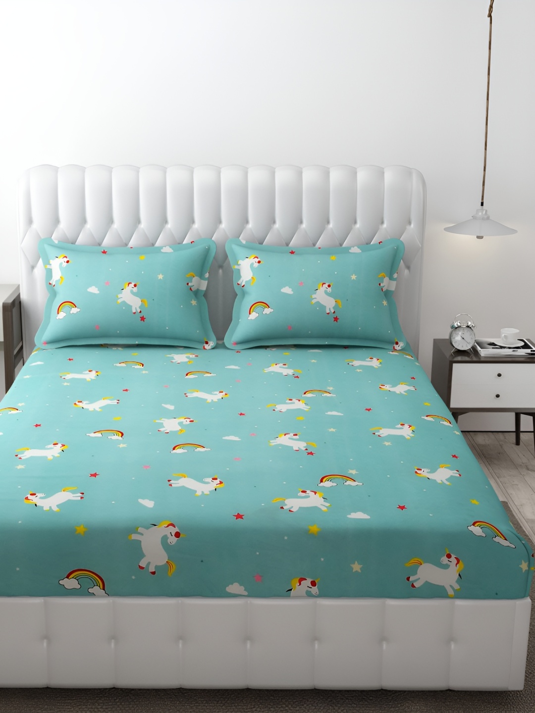 

MallowWorld Sea Green & White Printed 200TC King Bedcover With Pillow Cover