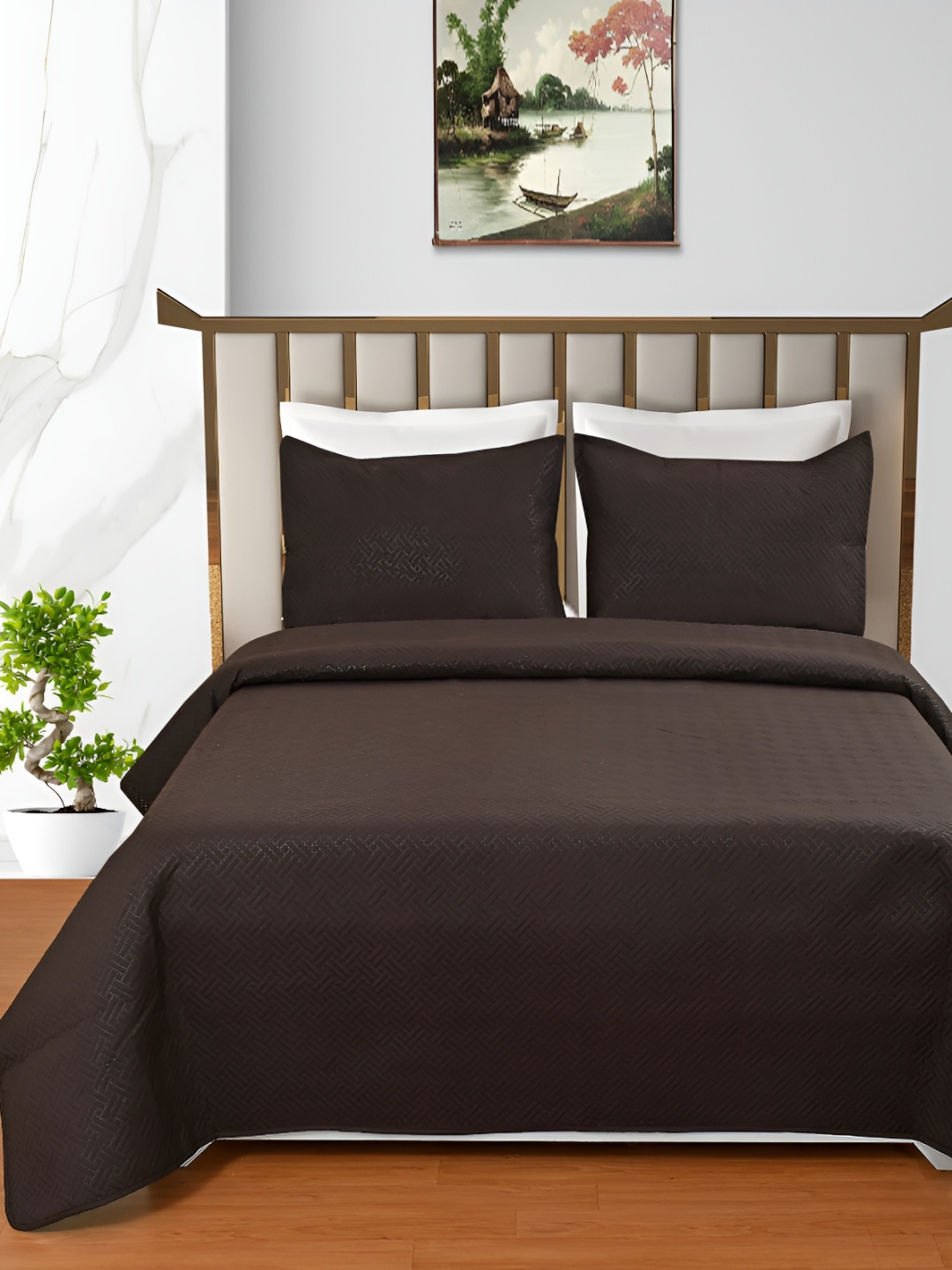 

MallowWorld 3-Pcs Coffee Brown Quilted 280TC King Bedcover With Pillow Cover