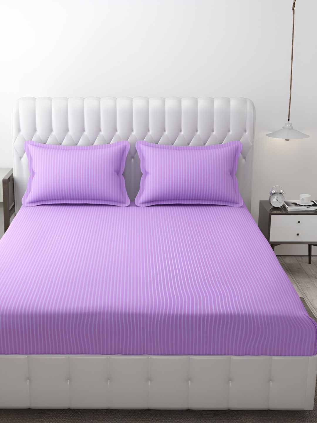 

MallowWorld Purple Striped 200 TC King Bedsheet With 2 Pillow Covers
