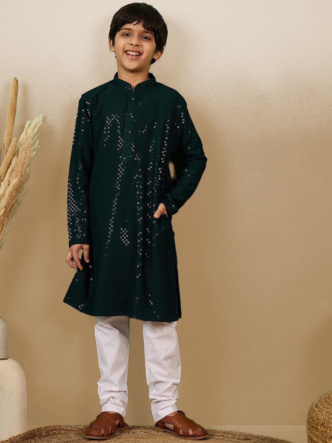 

Sanwara Boys Sequinned Straight Kurta with Pyjamas, Green