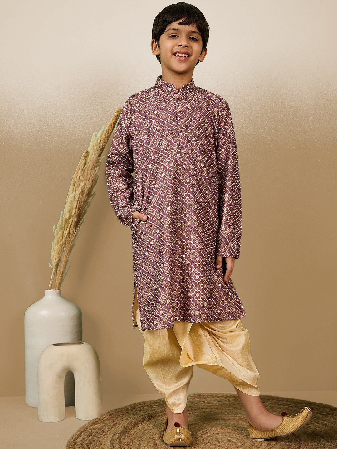 

Sanwara Boys Regular Sequinned Straight Kurta with Dhoti Pants, Orange
