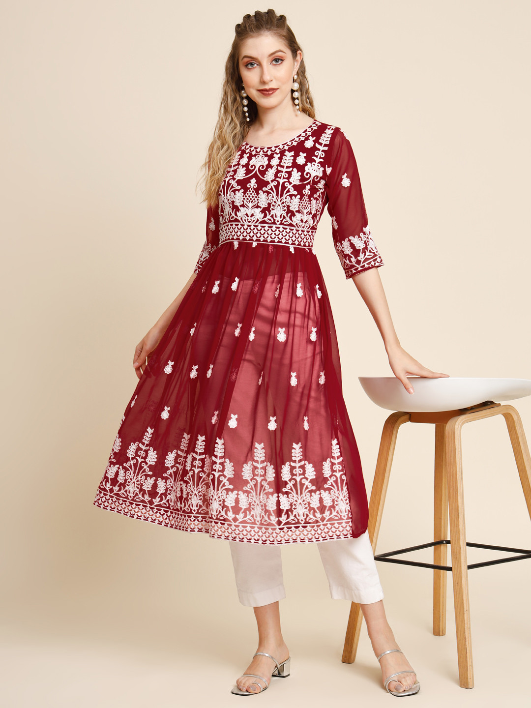 

VAIRAGEE Round Neck Ethnic Embroidered A-Line Kurta, Maroon