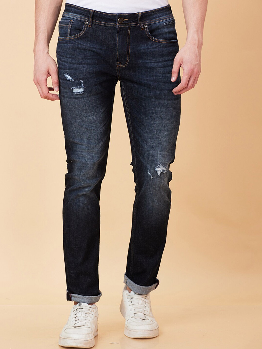 

Being Human Men Slim Fit Mildly Distressed Light Fade Stretchable Jeans, Blue