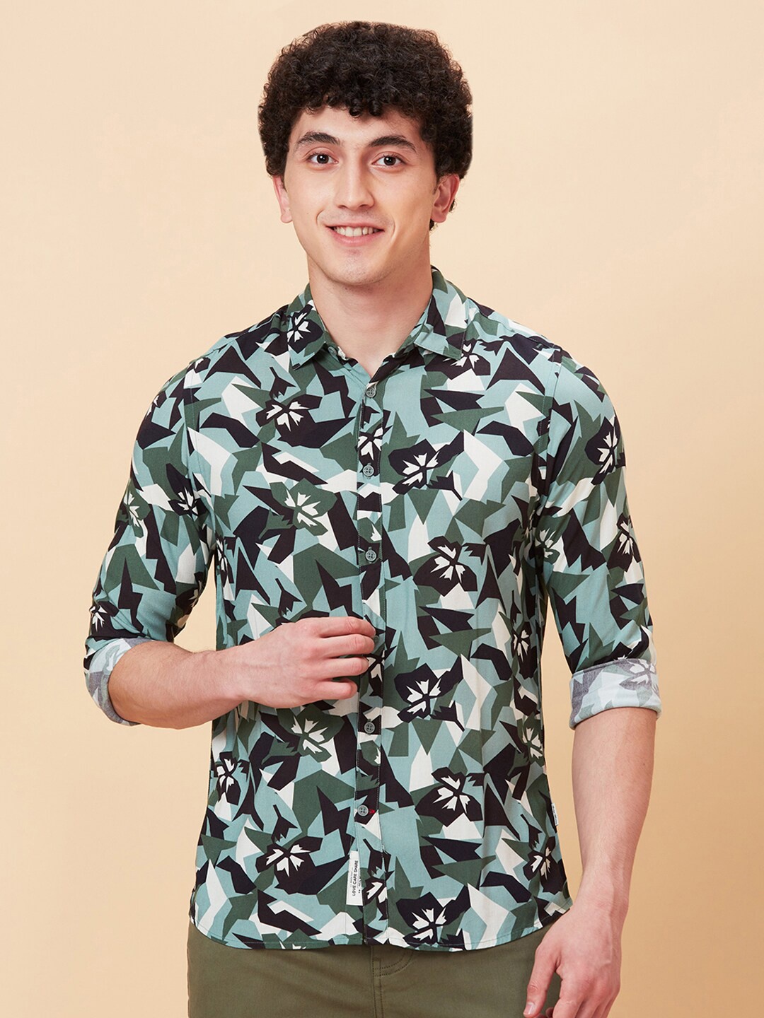 

Being Human Slim Fit Floral Printed Opaque Casual Shirt, Black