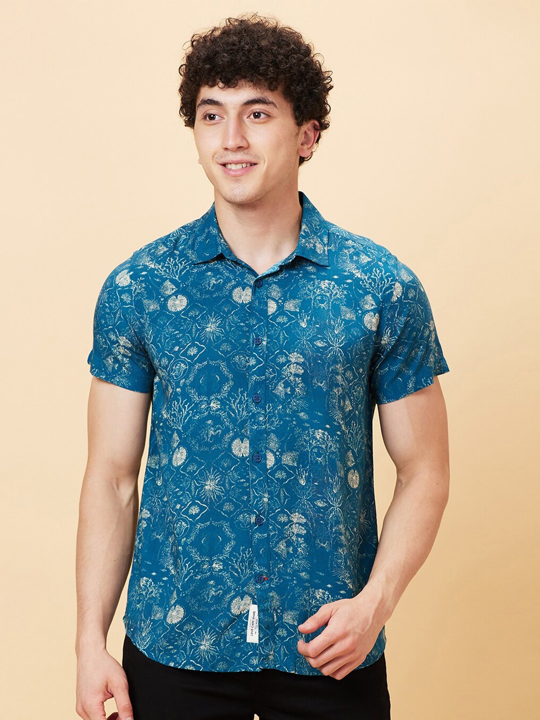 

Being Human Slim Fit Floral Printed Spread Collar Opaque Casual Shirt, Blue