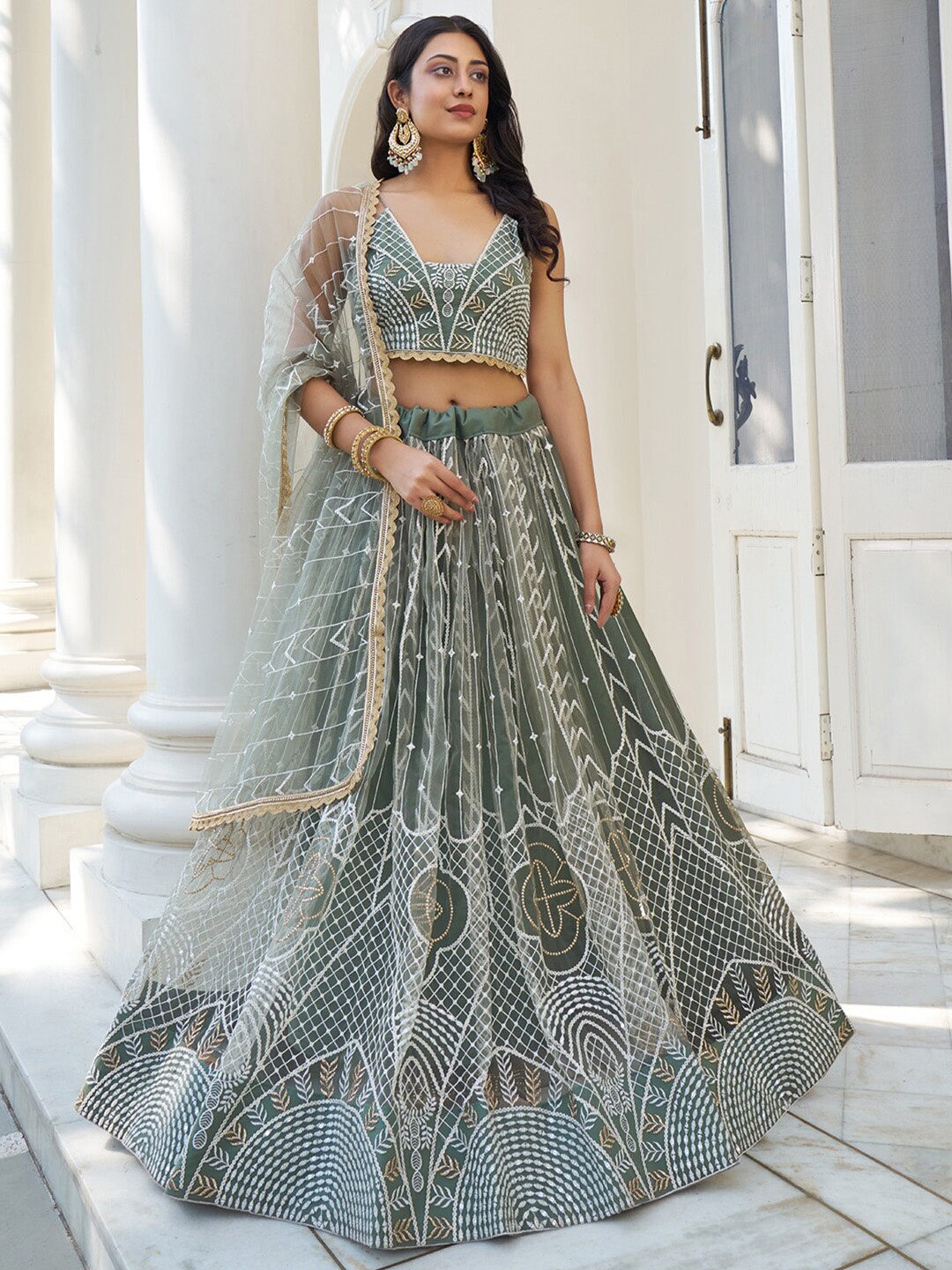 

FABPIXEL Embroidered Sequinned Semi-Stitched Lehenga & Unstitched Blouse With Dupatta, Green