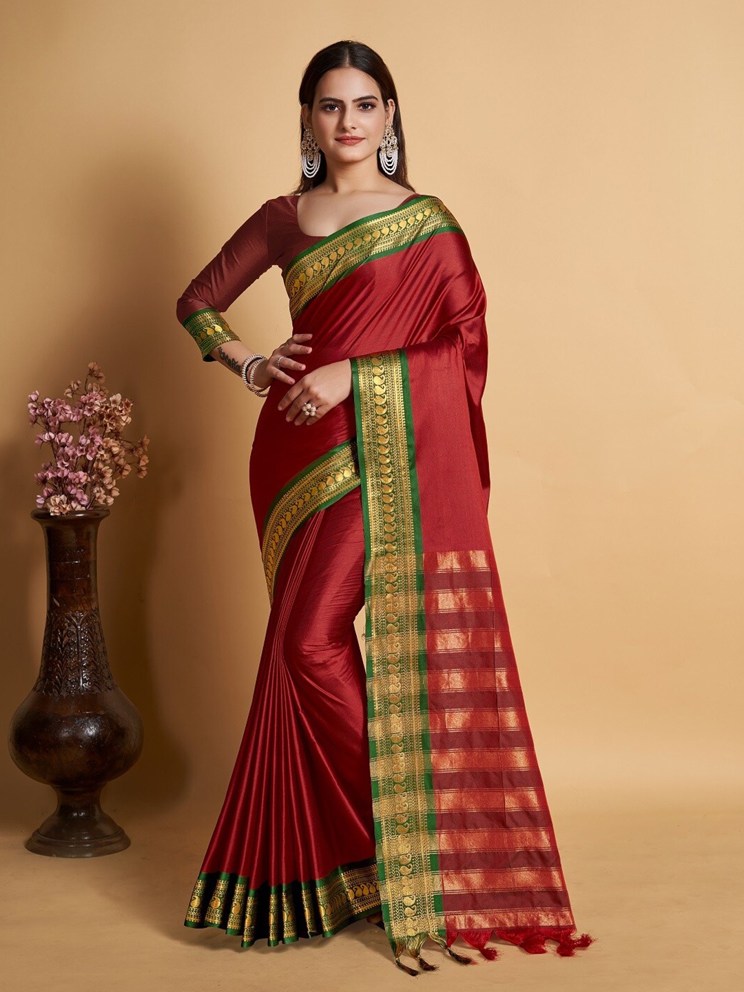 

Nimidiya Woven Design Zari Kanjeevaram Saree with blouse, Maroon