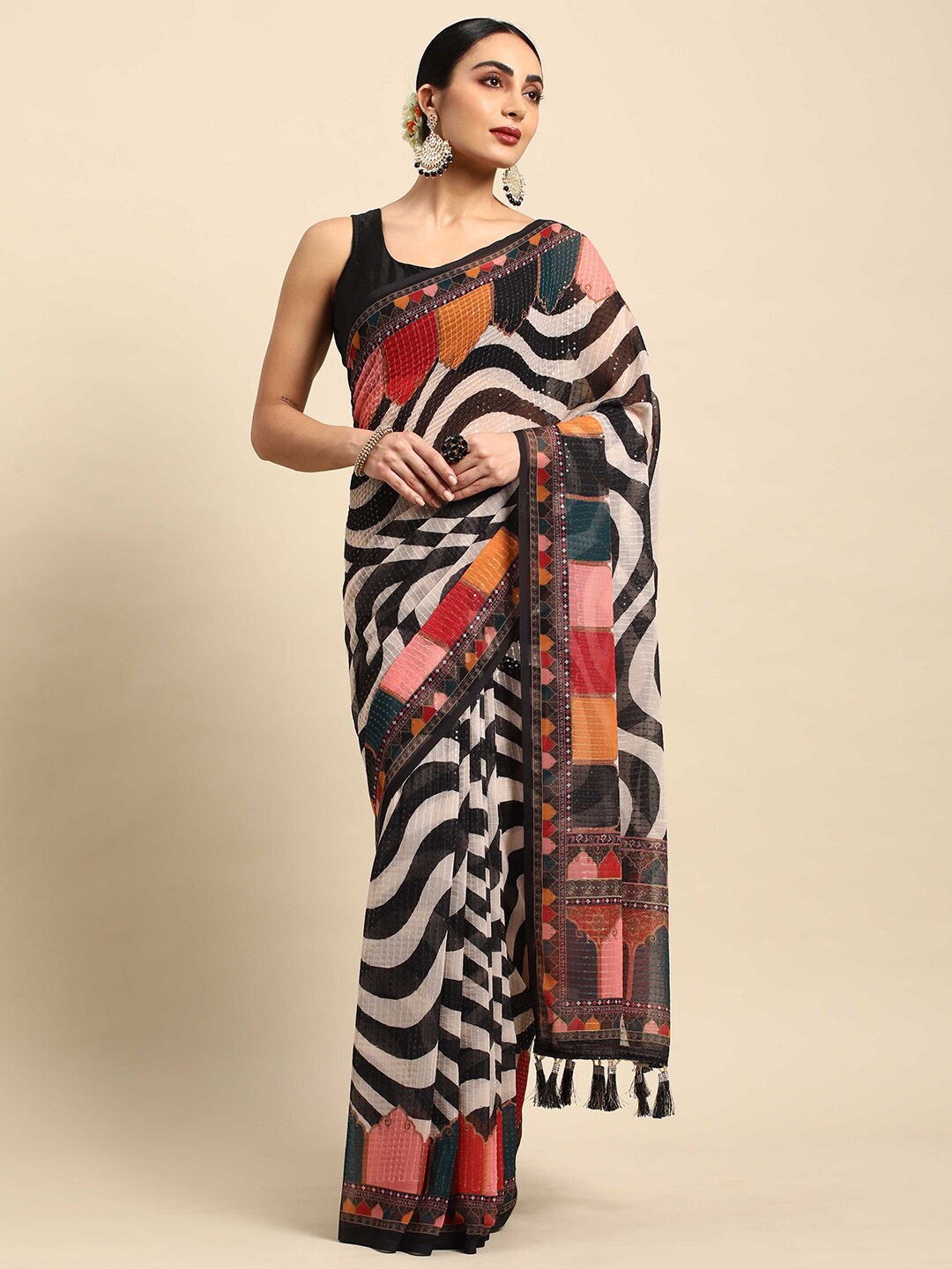 

DrapeMall Leheriya Sequinned Poly Chiffon Leheriya Saree, Black