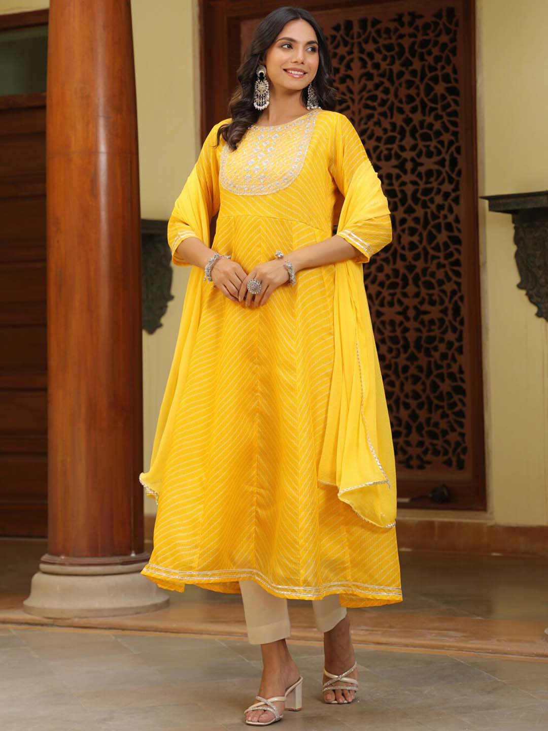 

AURIELLA Leheriya Embroidered Empire Flared Patchwork Anarkali Kurta Set, Yellow