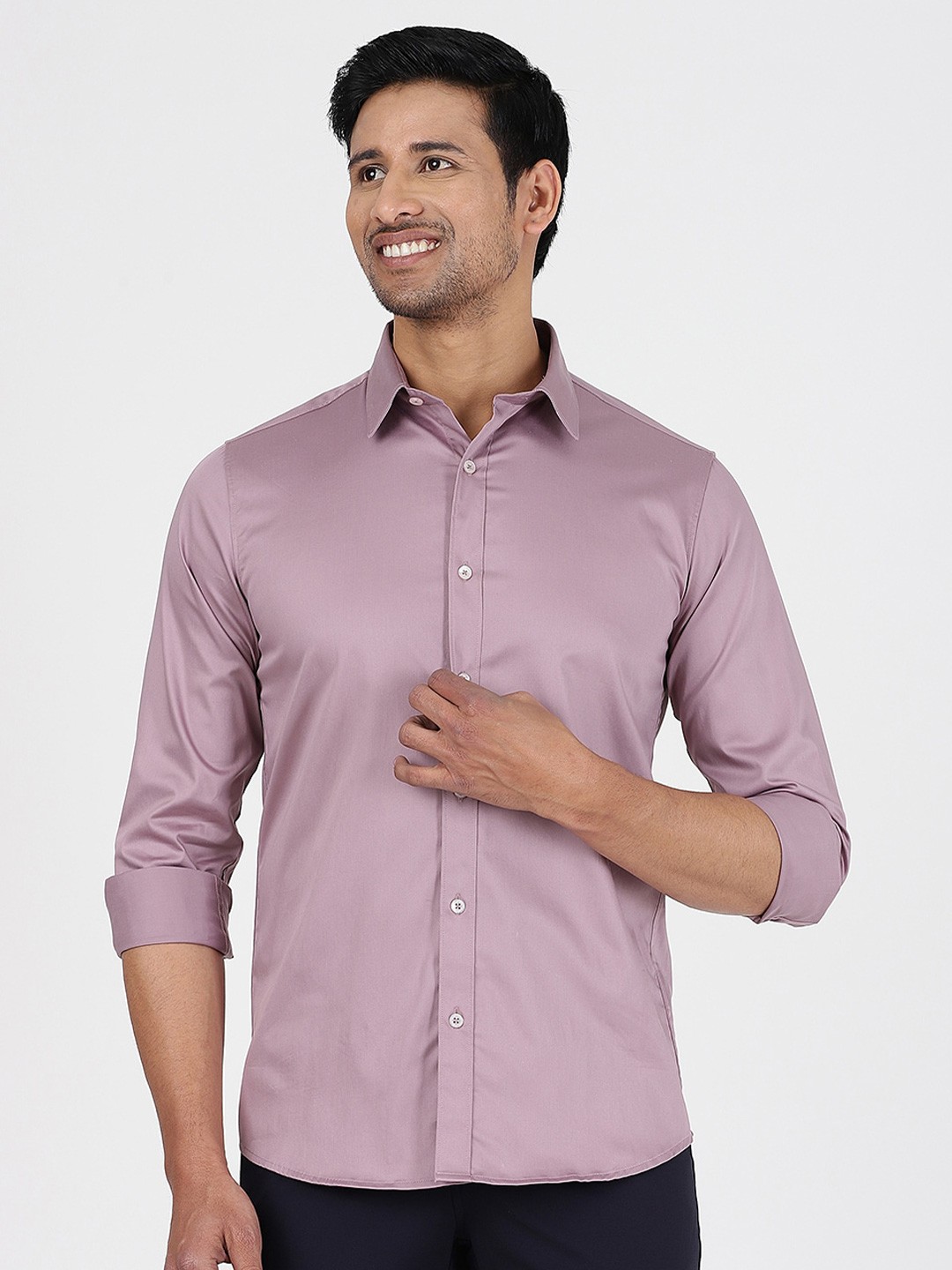 

JADE BLUE Slim Fit Long Sleeves Spread Collar Cotton Opaque Casual Shirt, Pink