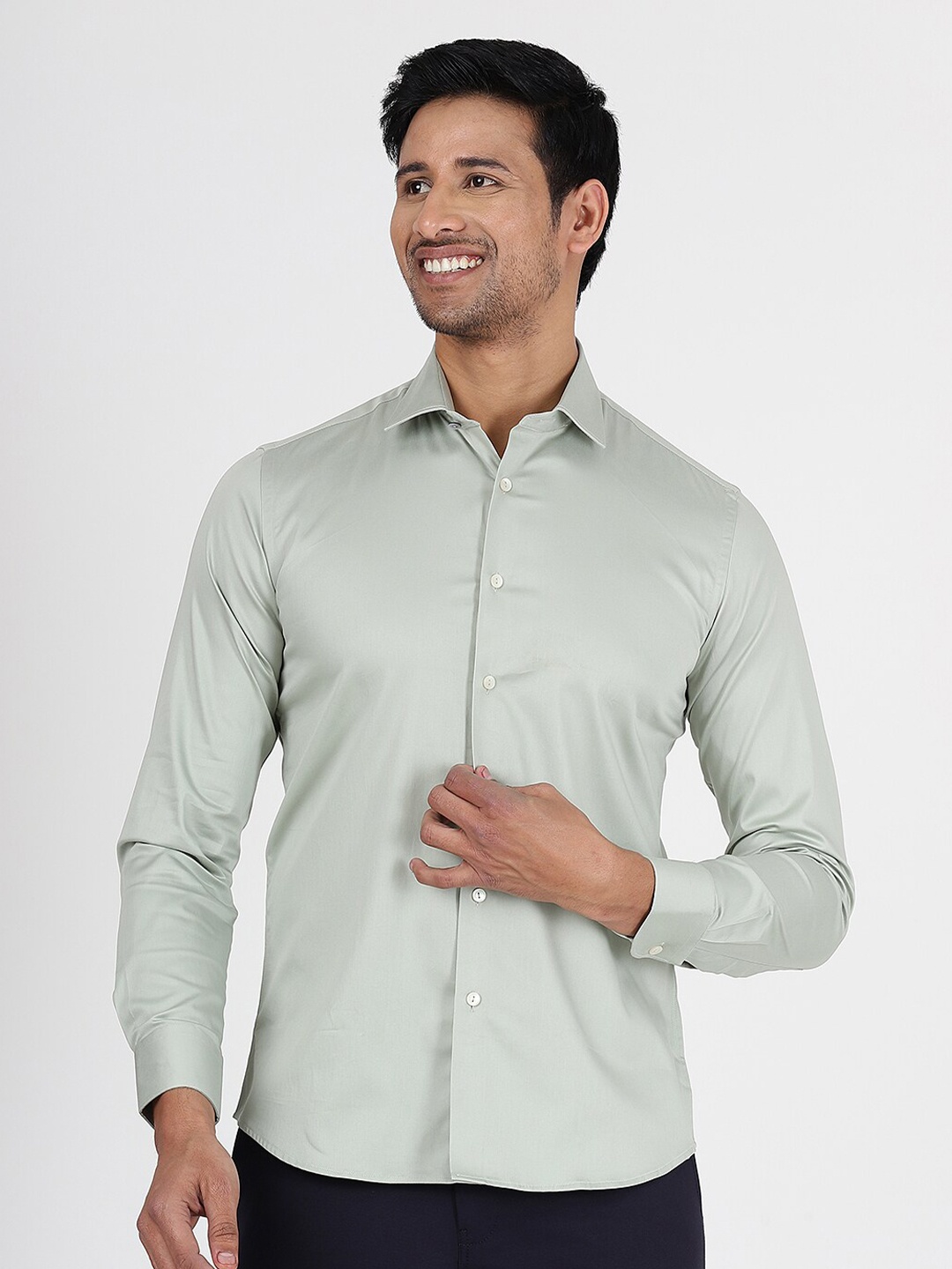 

WYRE Men Slim Fit Opaque Cotton Shirt, Grey