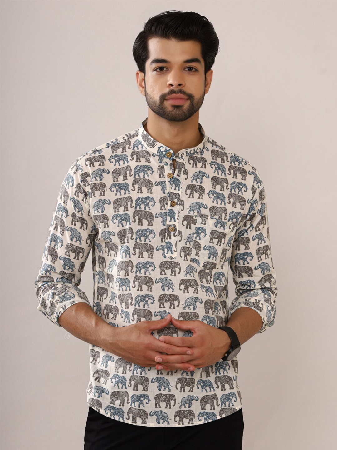 

Hues Fab Floral Printed Mandarin Collar Pure Cotton Kurta, Blue
