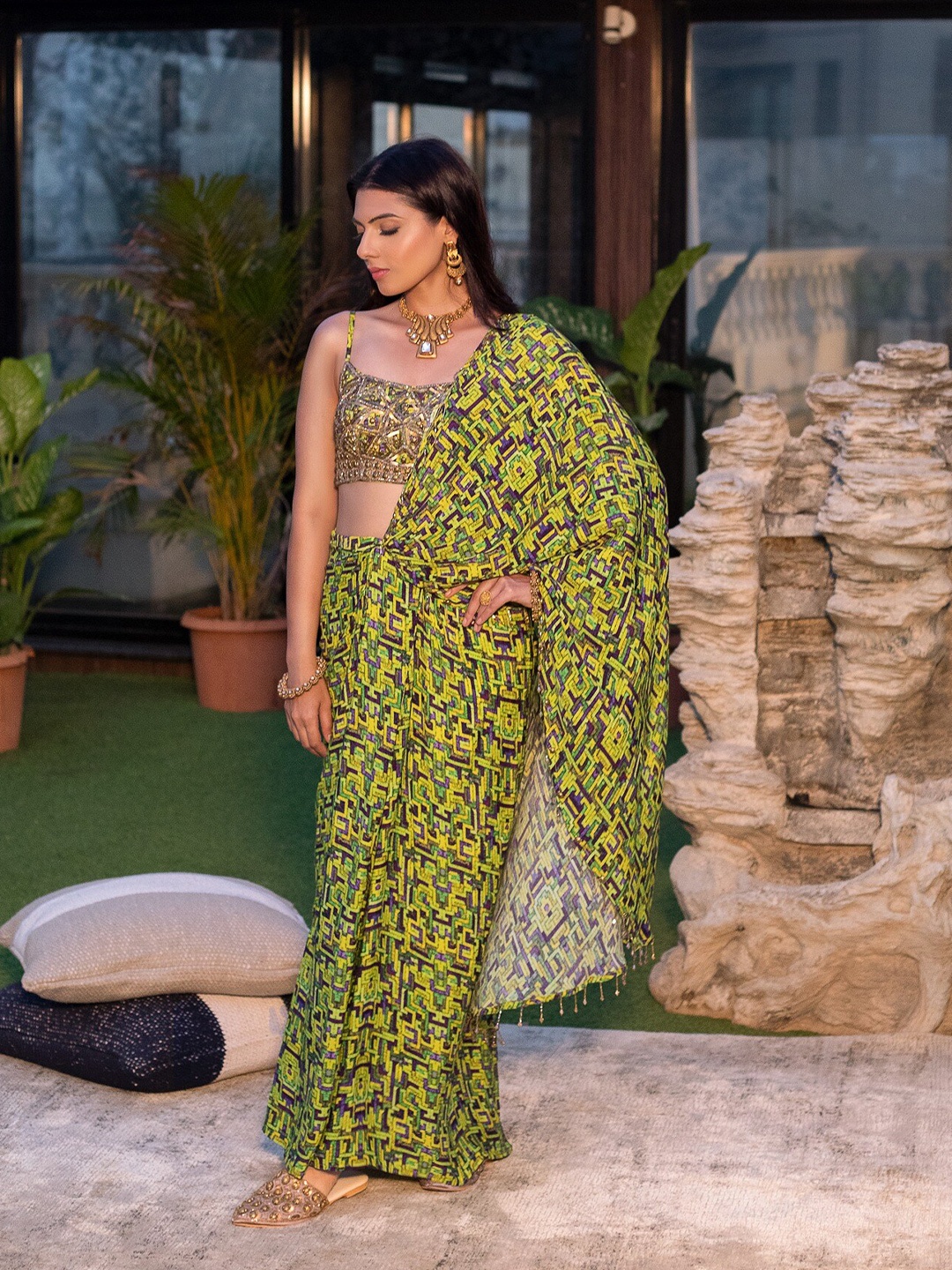 

Mehak Murpana Geometric Printed Beads and Stones Ready to Wear Saree, Green