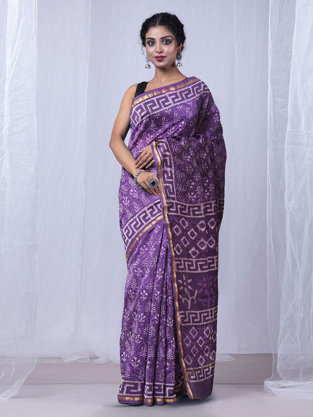 

Unnati Silks Dabu Printed Zari Handloom Chanderi Saree, Violet