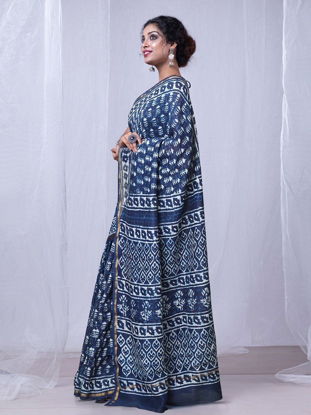 

Unnati Silks Dabu Printed Zari Handloom Chanderi Saree, Blue