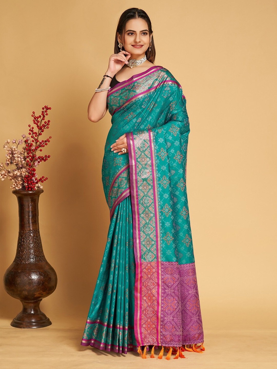 

Nimidiya Ethnic Motifs Woven Design Zari Patola Saree, Teal