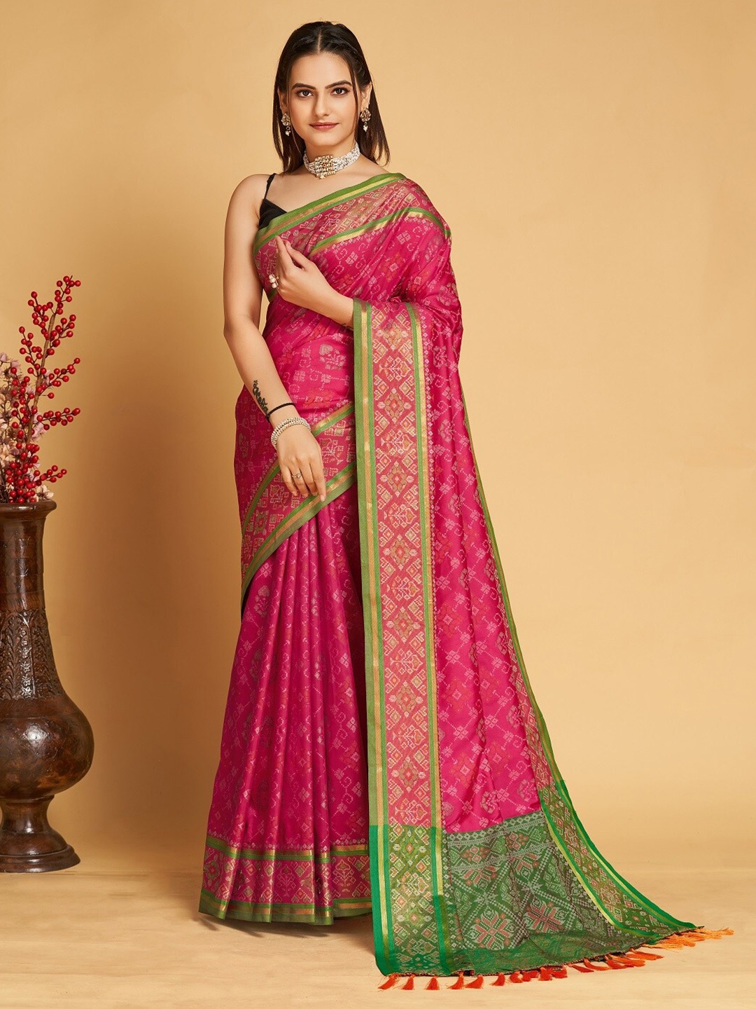 

Nimidiya Woven Design Zari Patola Saree with Tassels, Pink