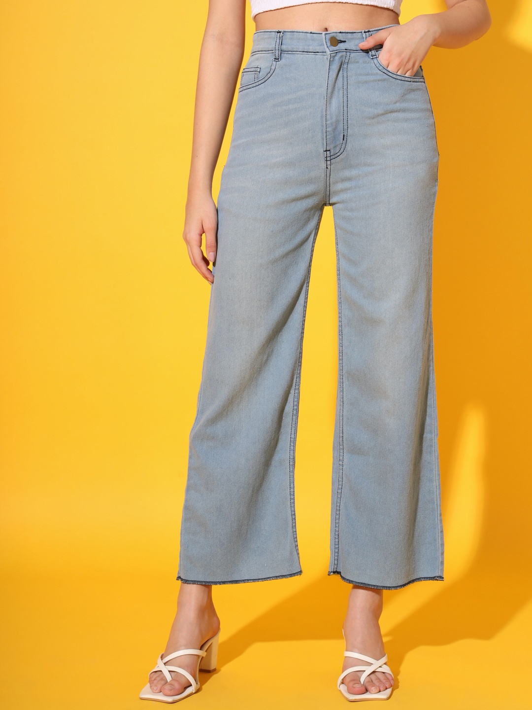 

GUTI Women Flared High-Rise Light Fade Stretchable Jeans, Blue