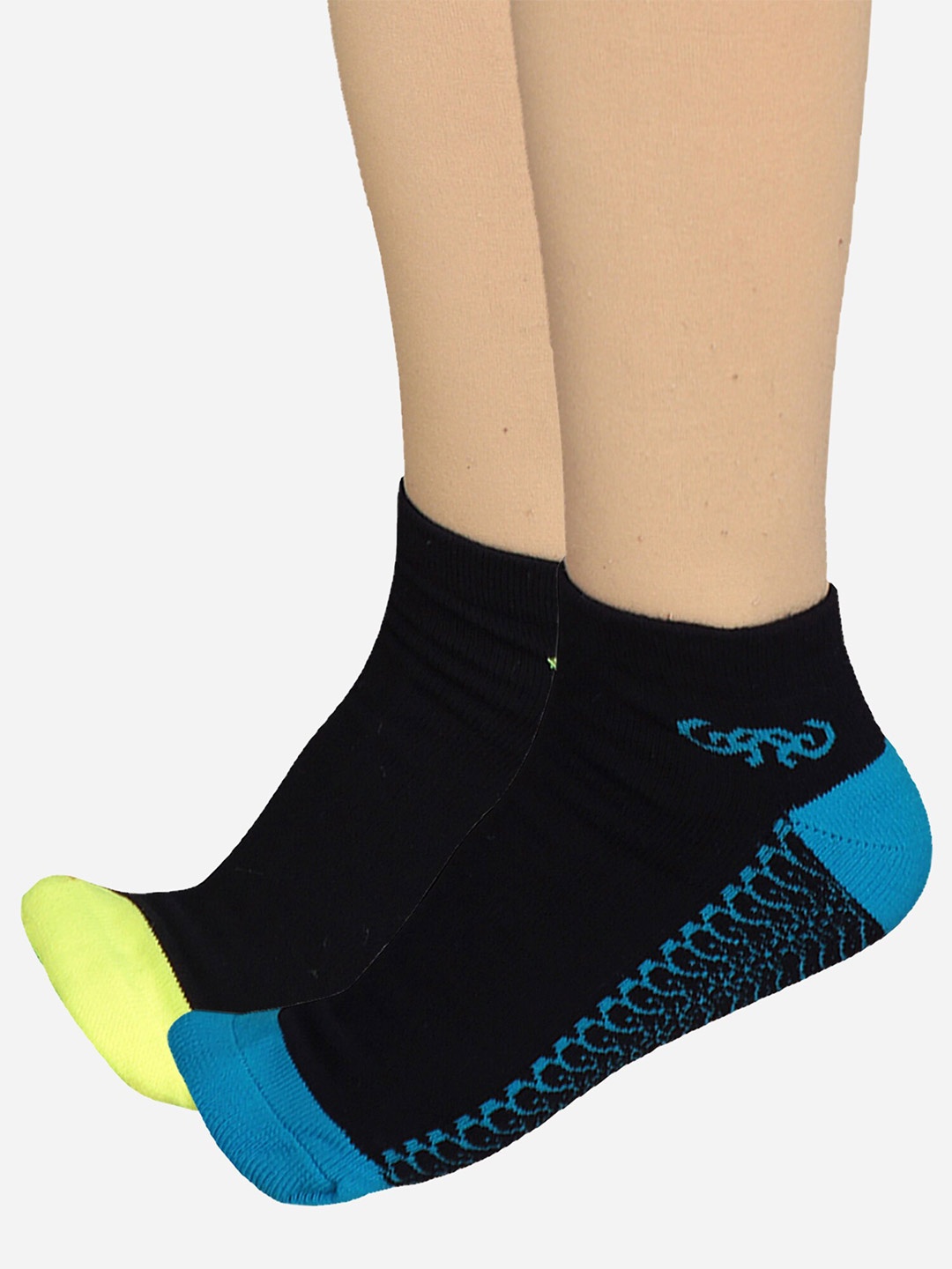 

Bodycare Women Pack Of 2 Patterned Odour-Free Ankle-Length Socks, Black