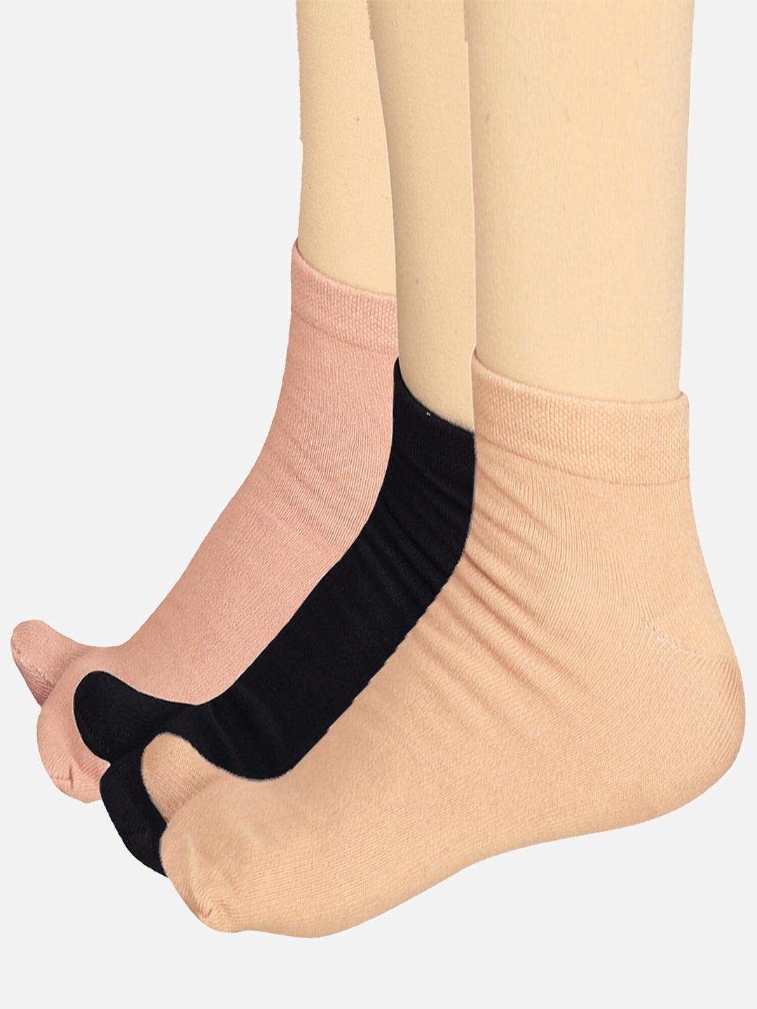 

Bodycare Women Pack Of 3 Odour-Free Ankle-Length Thumb Socks, Beige