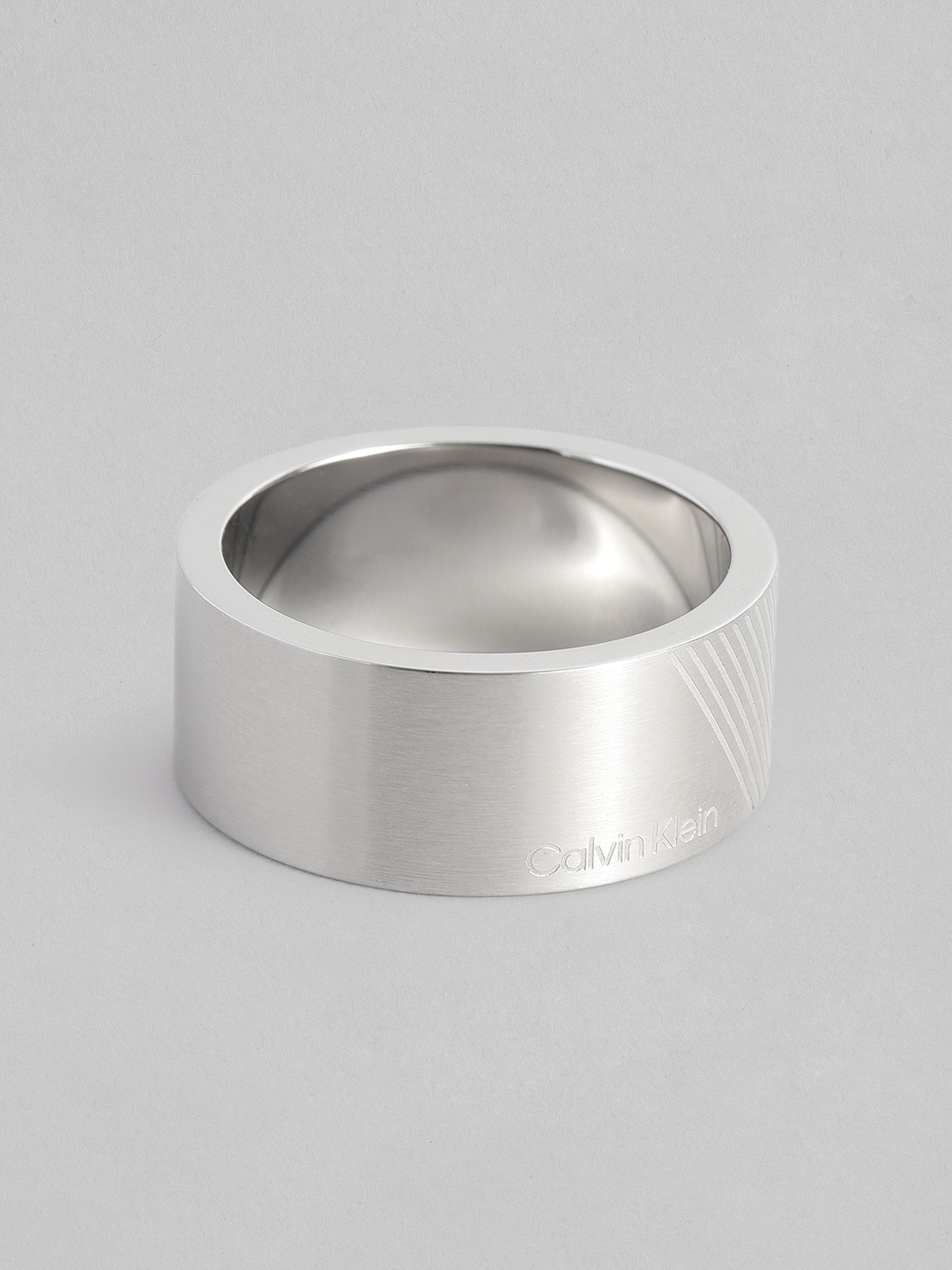 

Calvin Klein Men Architectural Lines Brass-Plated Finger Ring, Silver
