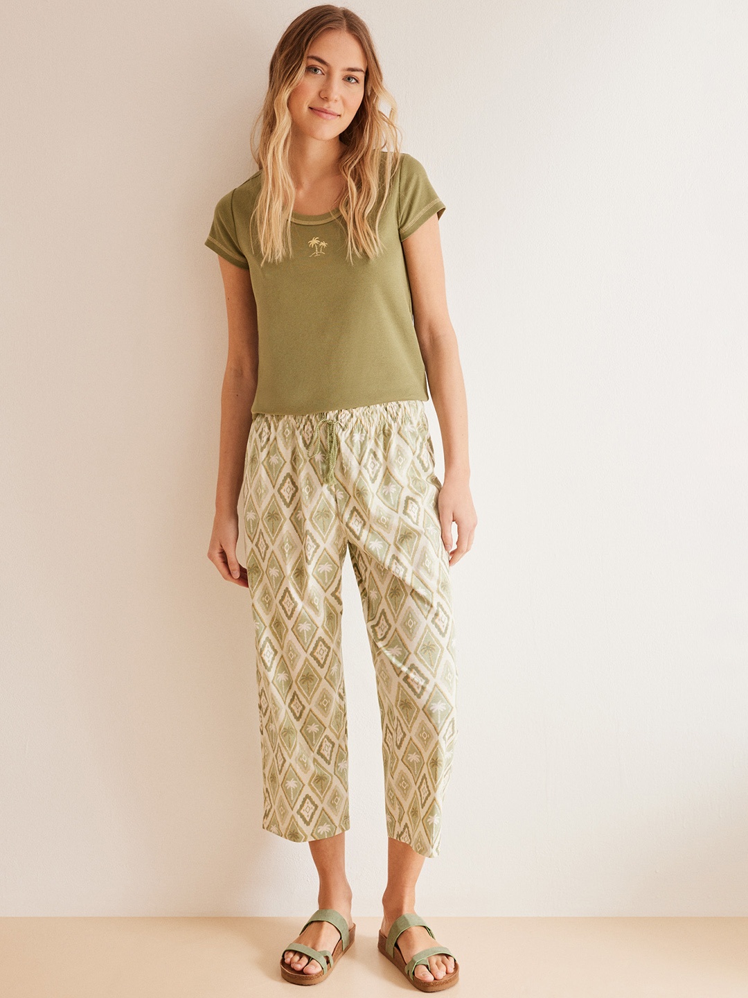 

women'secret Women Ribbed Tropic Printed Night suit, Olive