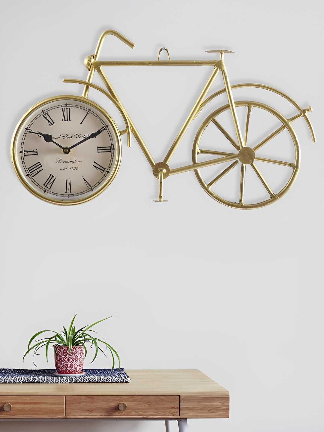 

Aura Copper-Toned Analogue Contemporary Wall Clock