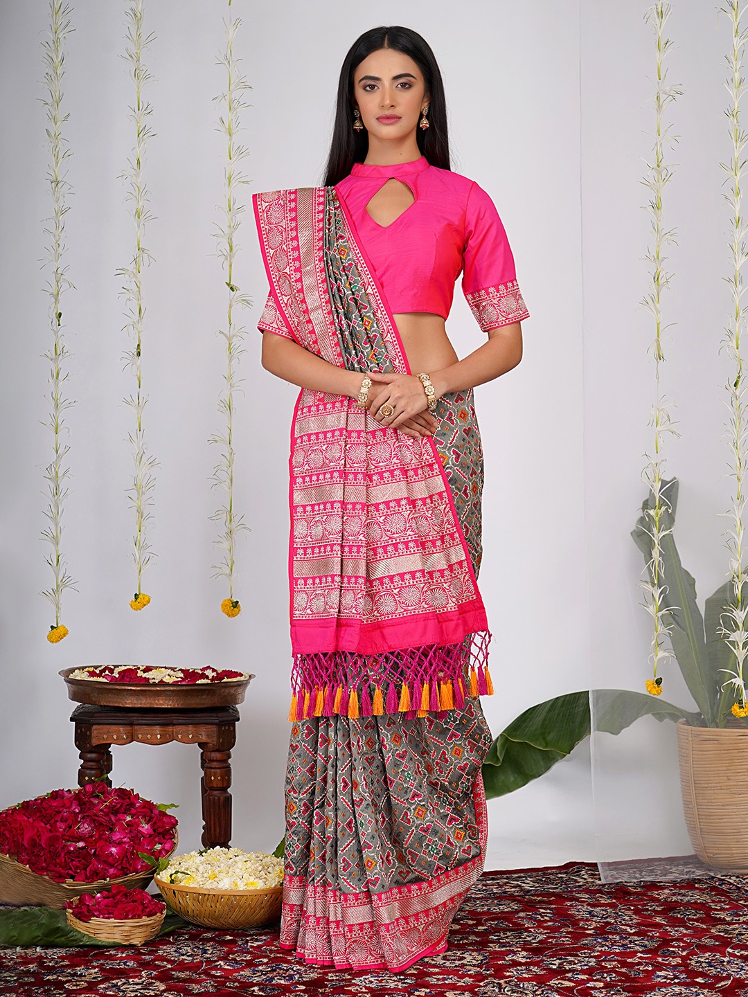 

saree.com Woven Design Embroidered Patola Saree, Grey