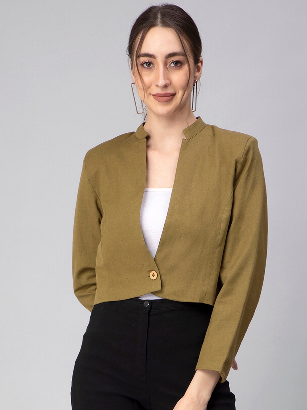 

Indyvarna Long Sleeved Mandarin Collar Single-Breasted Cotton Crop Blazer, Olive