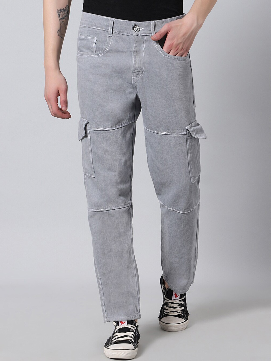 

ARBIA FUNKI Men Mid-Rise Clean Look Cotton Cargo Jeans, Grey