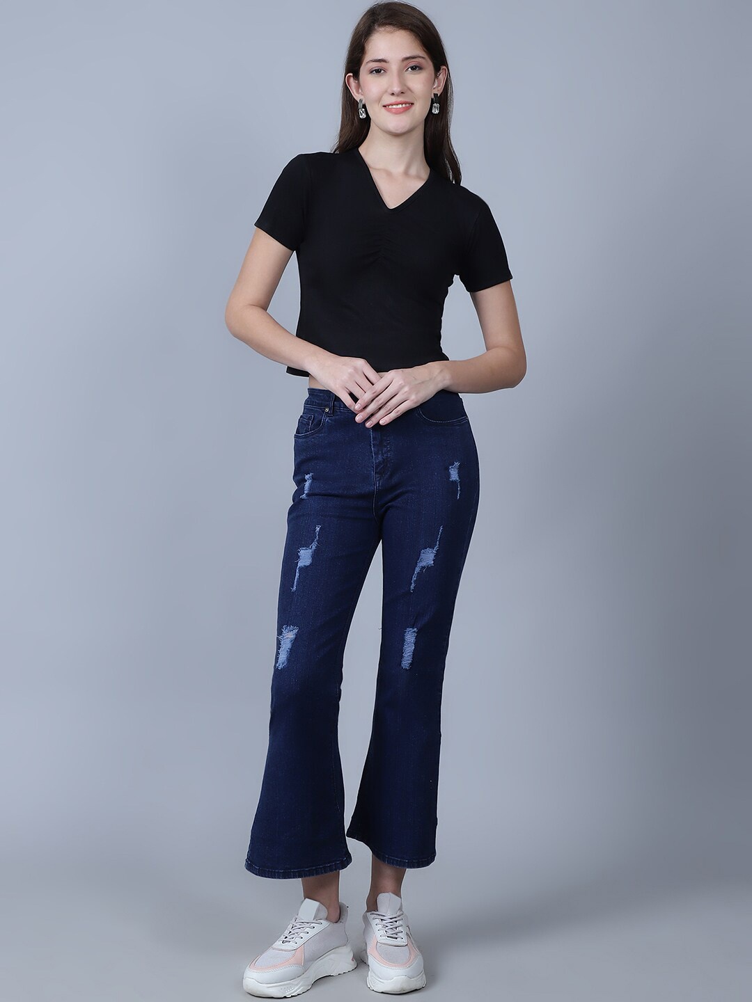 

urSense V-Neck Pure Cotton V-Neck Top & Mildly Distressed Jeans, Black