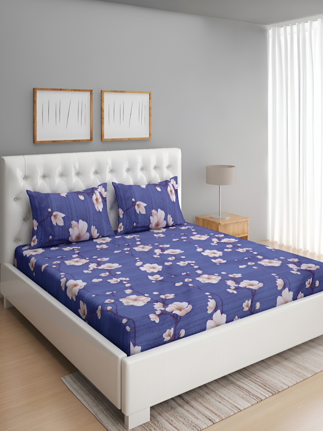 

Aura Blue & White Floral Microfiber 160 TC Queen Bedsheet With 2 Pillow Covers