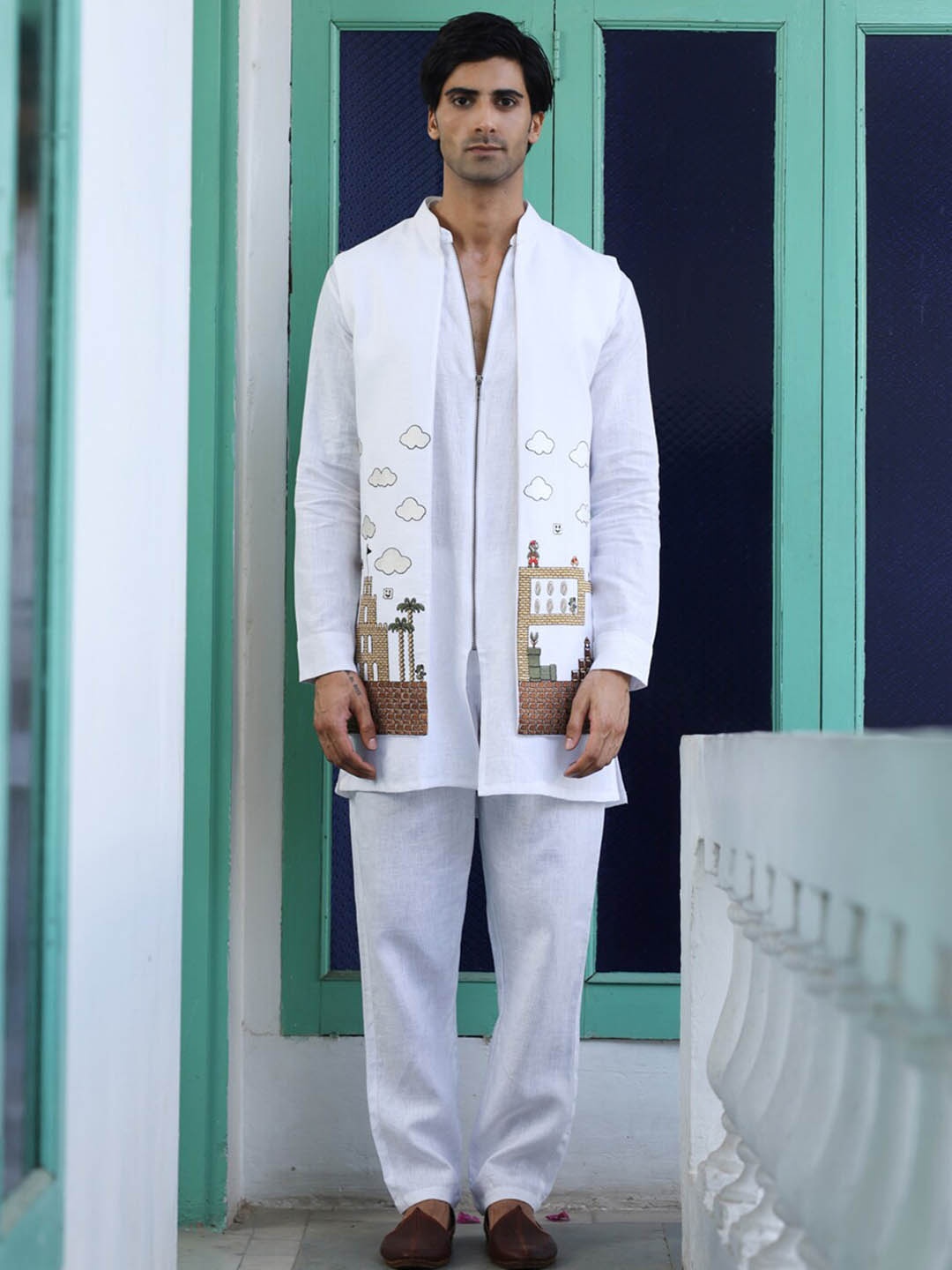 

KALPRAAG Mandarin Collar Linen Straight Kurta with Trousers & Jacket, White