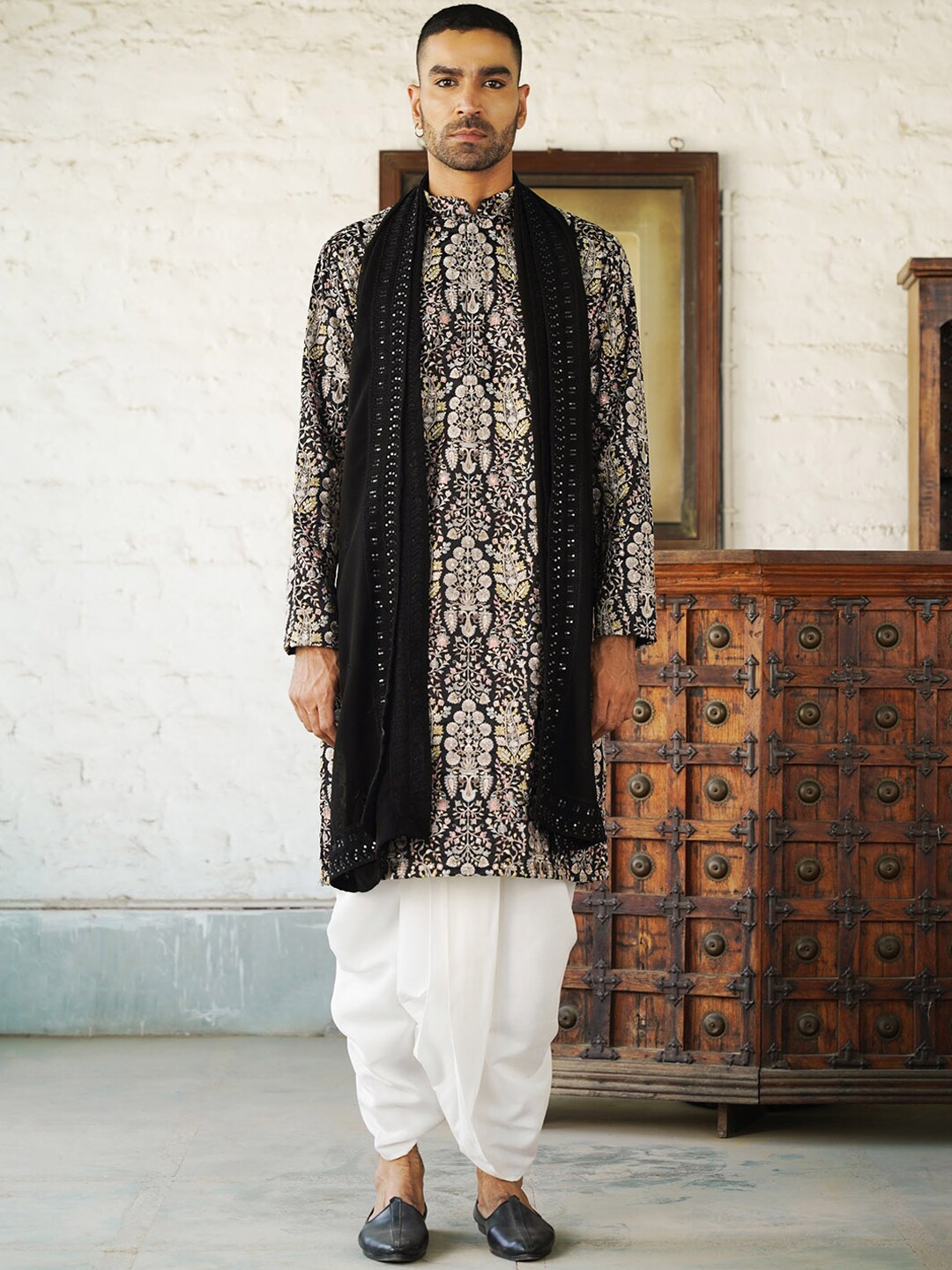 

KALPRAAG Embroidered Regular Sequinned Kurta With Dhoti Pants & Dupatta, Black