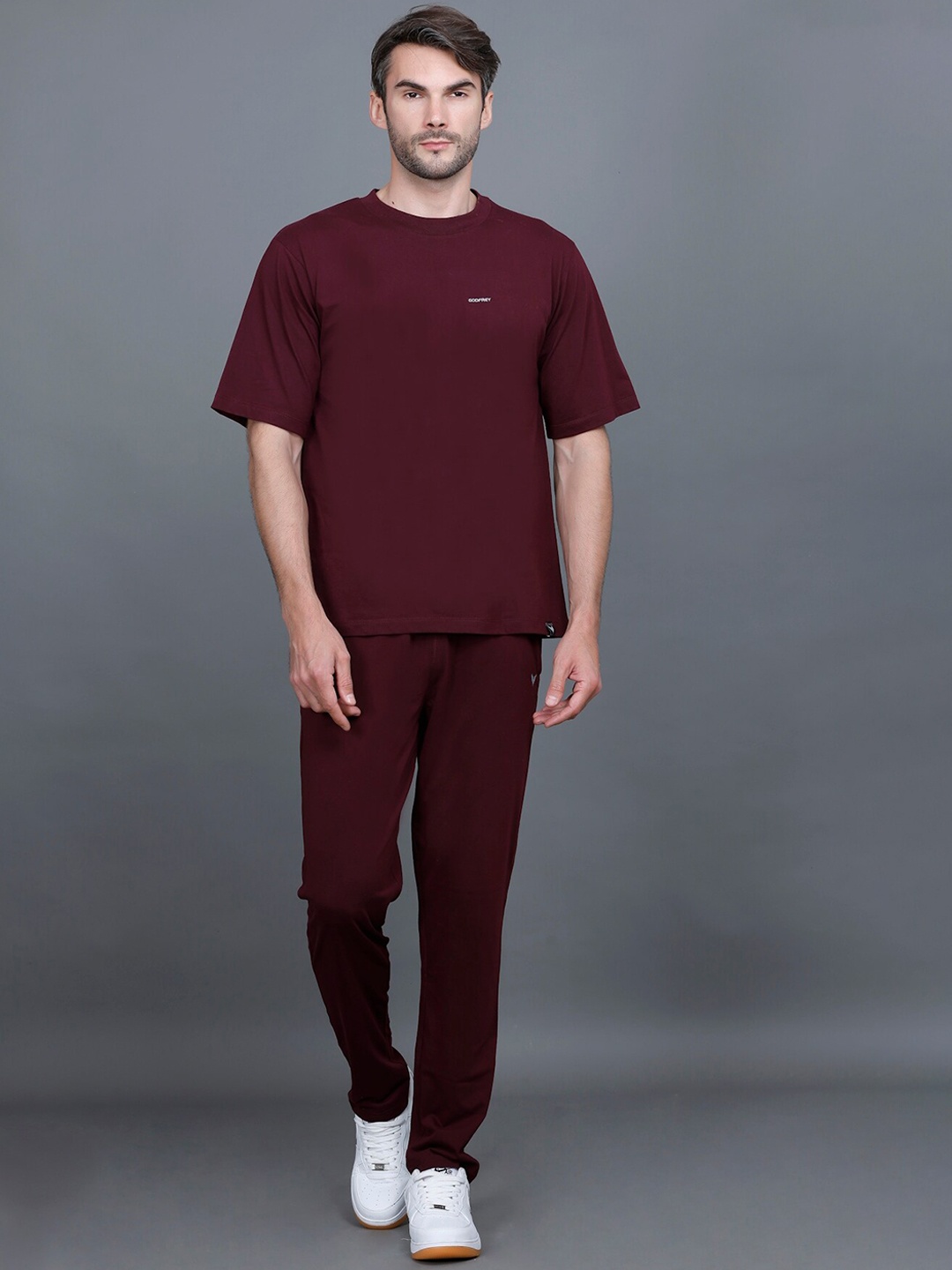 

GODFREY Cotton Oversized Fit T-shirt With Trousers, Burgundy