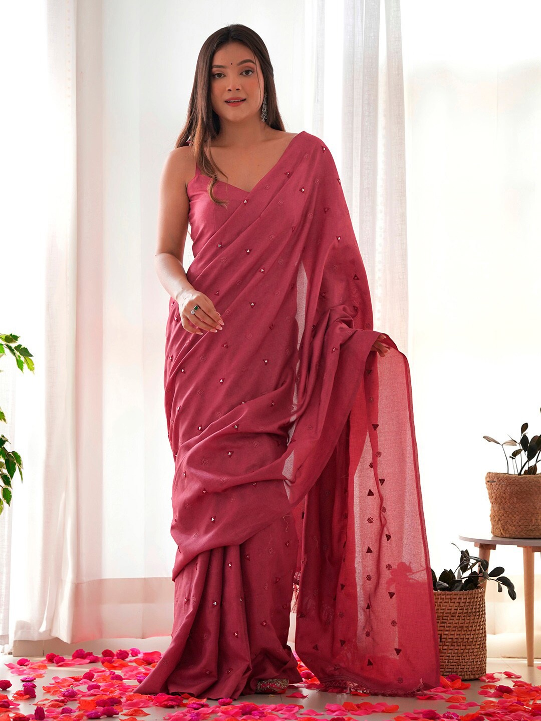 

Anouk Embellished Gotta Patti Designer Saree, Pink