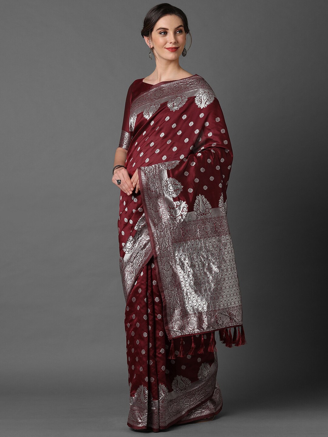 

Anouk Floral Woven Design Banarasi Saree, Maroon