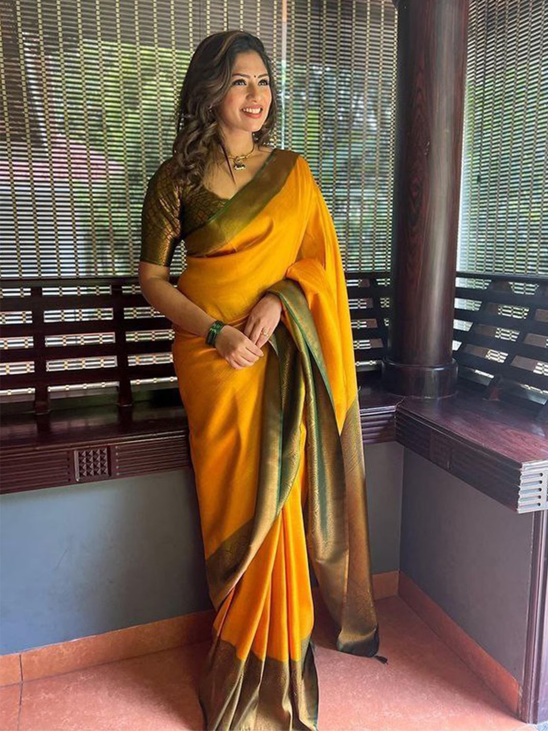 

Anouk Rustic Ethnic Motifs Silk Blend Banarasi Saree, Yellow