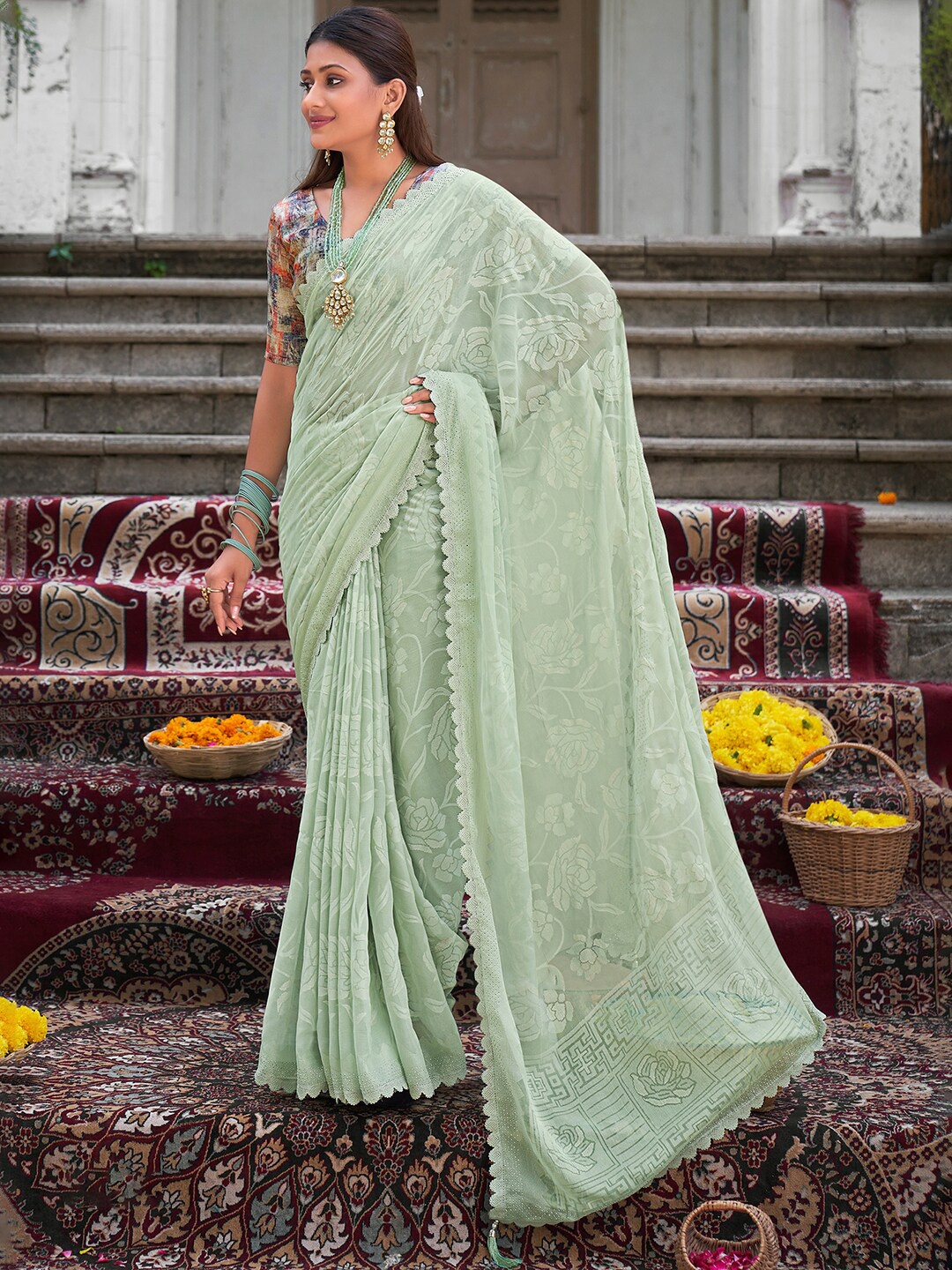 

Anouk Floral Embellished Beads And Stones Pure Chiffon Saree, Green