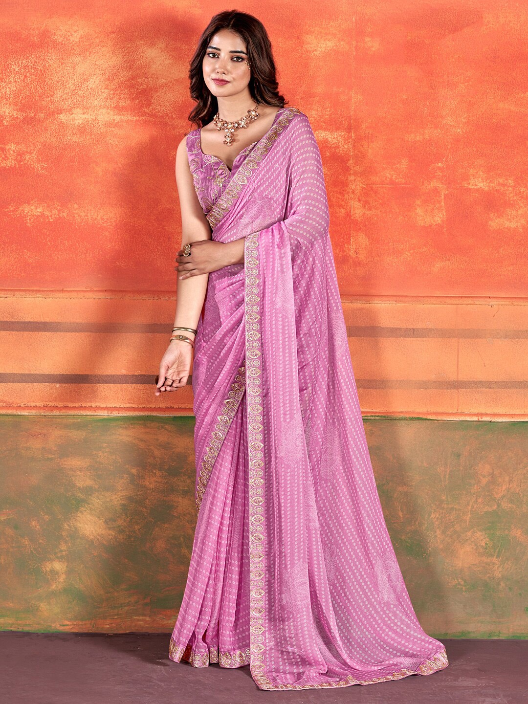 

Anouk Embellished Pure Chiffon Bandhani Saree, Pink