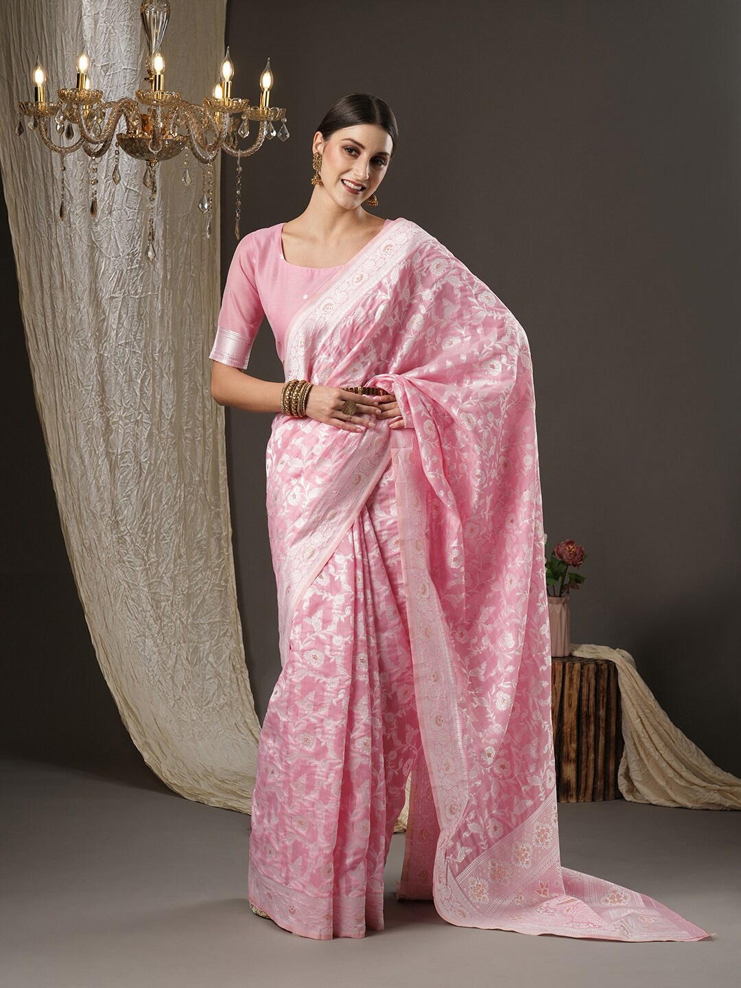 

Anouk Rustic Floral Banarasi Saree, Pink