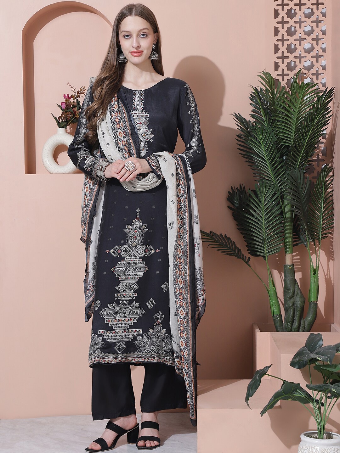 

Stylee LIFESTYLE Ethnic Motifs Embroidered Pure Silk Unstitched Dress Material, Charcoal